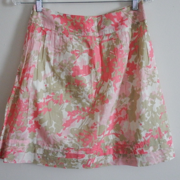 Ann Taylor LOFT Pink Floral High Waist Skirt Size 0 - Picture 4 of 4